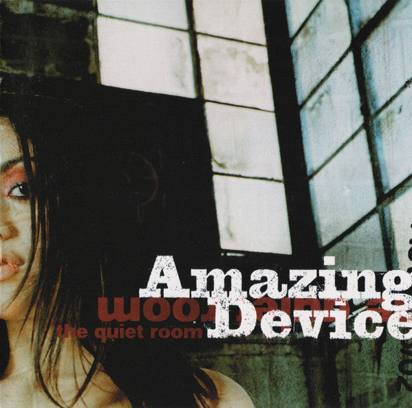 AMAZING DEVICE - QUIET ROOM