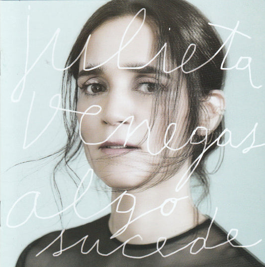 VENEGAS, JULIETA  - ALGO SUCEDE