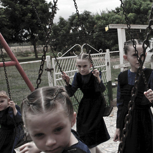 CRYSTAL CASTLES  - AMNESTY (I)